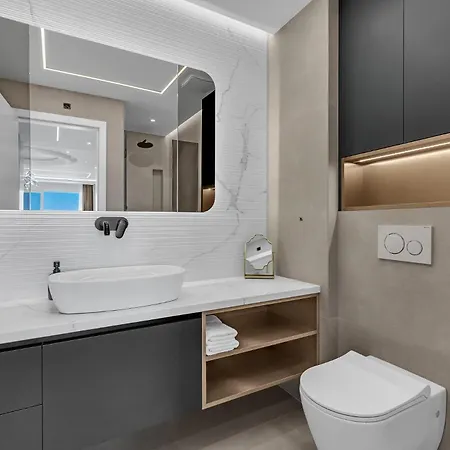 Velmare Luxury *